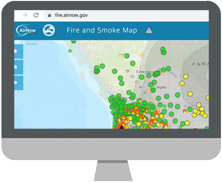 computadora que muestra el mapa de incendios y humo de AirNow